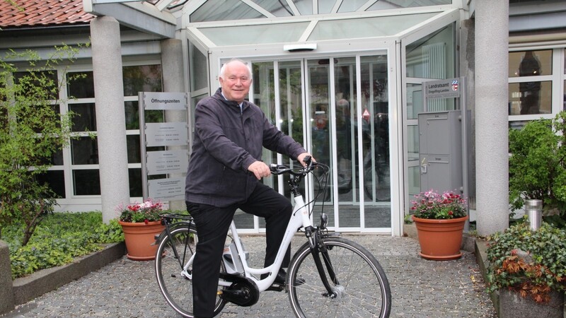 Landrat Heinrich Trapp rührt die Werbetrommel für einen fahrradfreundlichen Landkreis.