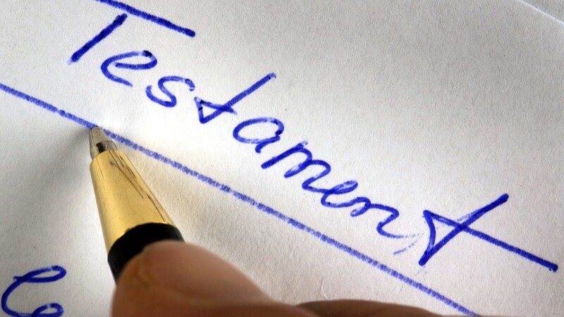 Ein Testament muss handschriftlich verfasst sein.