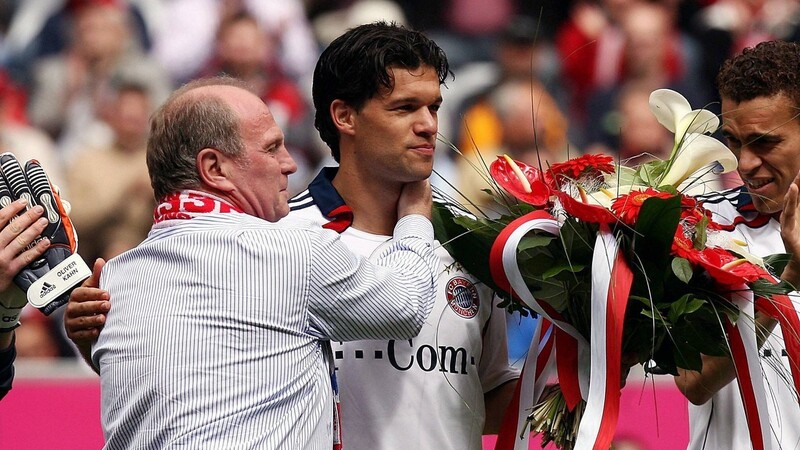 Michael Ballack hätte Hoeneß gern über 2006 hinaus bei Bayern gehalten. Der damalige Kapitän der Nationalmannschaft wechselte aber zum FC Chelsea.