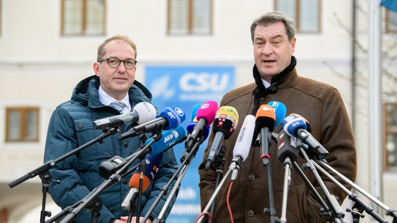 Die CSU-Spitze um Landesgruppenchef Alexander Dobrindt (l.) und Ministerpräsident Markus Söder rückt den Umweltschutz in den Mittelpunkt - auch, um den erstarkenden Grünen Wind aus den Segeln zu nehmen.