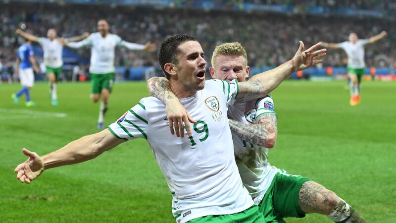 Der neue Nationalheld Robbie Brady schoss das rettende Tor für Irland.