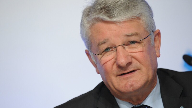 Der frühere Präsident des bayerischen Sparkassenverbandes und amtierende Präsident des BRK, Theo Zellner (CSU).