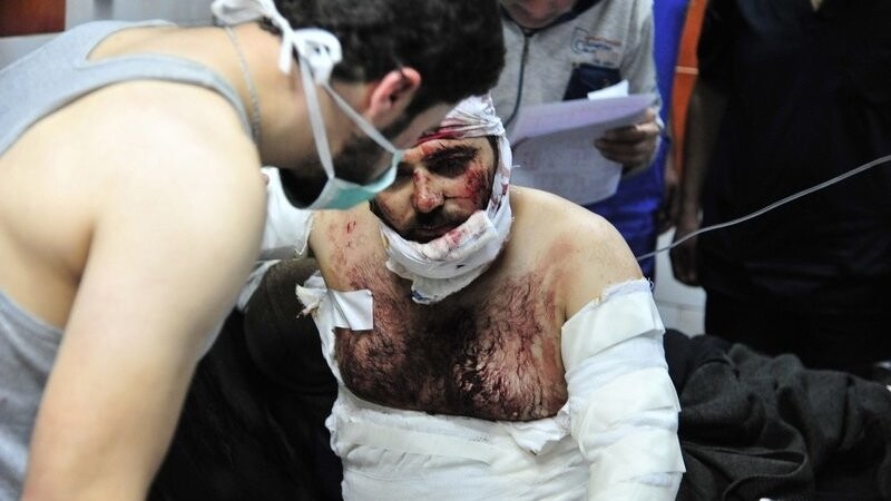 Mehr als 120 Menschen werden bei einer Anschlagsserie in Syrien getötet. Unzählige werden verletzt.