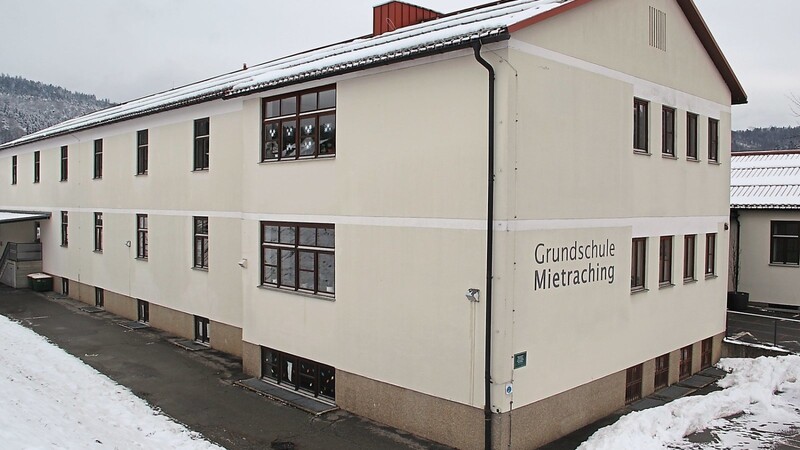 Eine Generalsanierung und eine Erweiterung stehen bei der Mietrachinger Grundschule an.