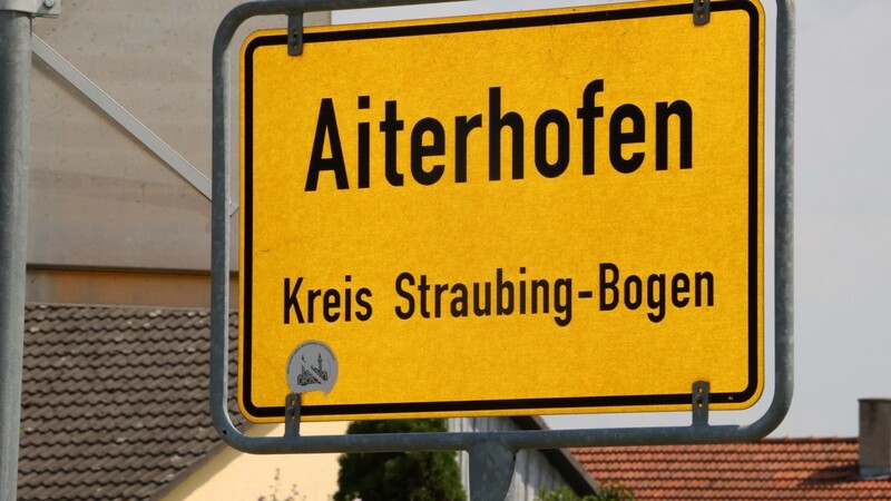 Aiterhofen scheint als stadtnaher Wohnort gefragt zu sein, Bauplätze sind begehrt.