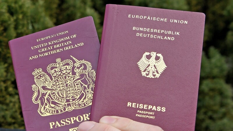 Manche Länder erlauben eine doppelte Staatsbürgerschaft.