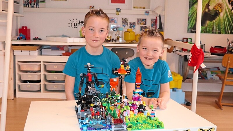 Seit Donnerstag kann für Luca (l.) und Ben Gegenfurtner abgestimmt werden. Die Plattlinger Brüder wollen erneut die Legoland-Familien-Challenge gewinnen.