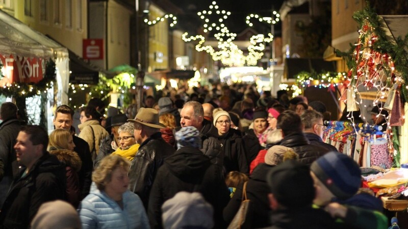 Der Weihnachtsmarkt in Wörth an der Donau kann dieses Jahr stattfinden. (Archivbild)