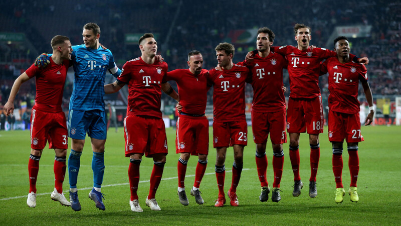 "Alles muss besser werden", sagt Trainer Niko Kovac nach dem mühsamen 3:2-Sieg seiner Bayern beim FCA. Er ist sich sicher, dass "am Ende in Augsburg schon Liverpool im Hinterkopf" war.