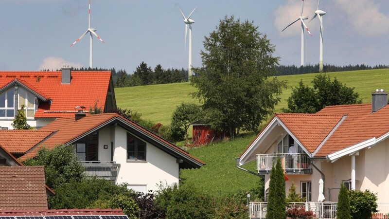 Die CSU will den Klimaschutz in Bayern vorantreiben. Auf "ein paar Windräder mehr" kommt es ihr dabei aber nicht an.