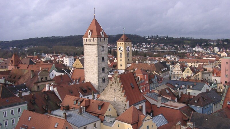 In Regensburg stagniert das Preisniveau der Mieten momentan. Man kann aber nicht von einer Beruhigung sprechen.