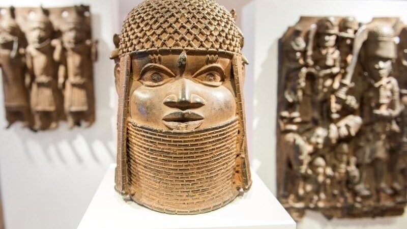Benin-Bronzen im Hamburger Museum für Kunst und Gewerbe.