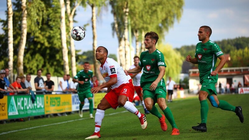Der SSV Jahn Regensburg hat sich im Test gegen schweinfurt knapp durchgesetzt.