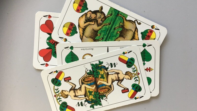 Ein typisches bayerisches Kartenspiel: Wallachen.