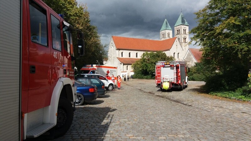 Auf dem Gelände des Biburger Klosters ist am Montagnachmittag ein Brand ausgebrochen.