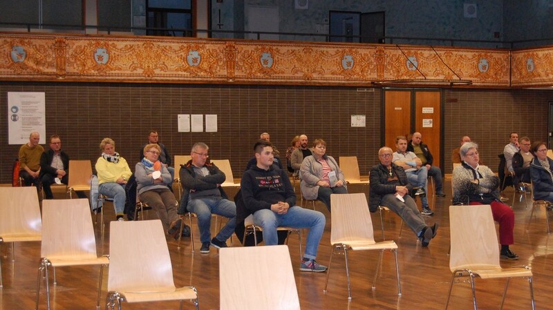 Die Bürgerversammlung für den Ortsteil Thonstetten in der Stadthalle war gut besucht.