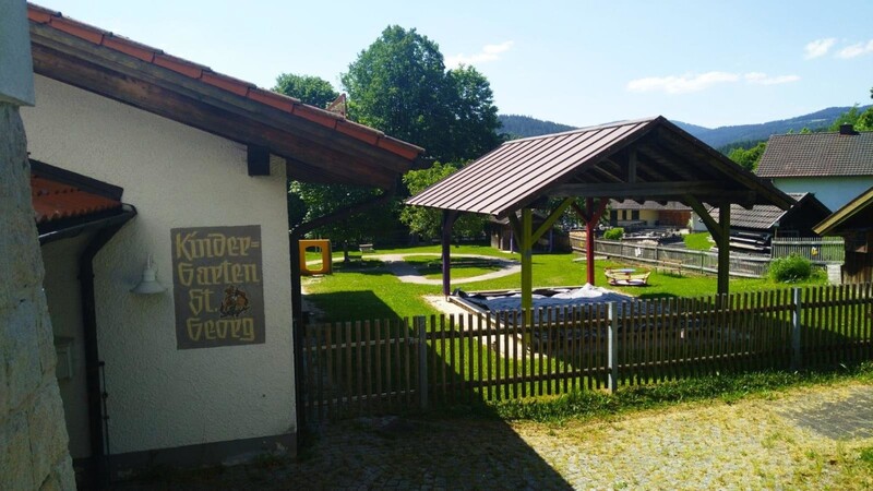 Der Kindergarten Sankt Georg in Prackenbach.