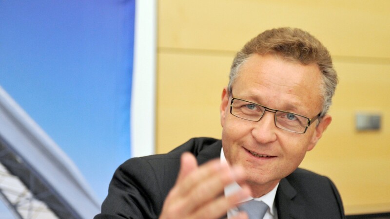 Klaus Josef Lutz, neuer Präsident der Industrie- und Handelskammer für München und Oberbayern, sieht Deutschland auf den Weg in eine Art "Öko- oder Covid-Sozialismus"