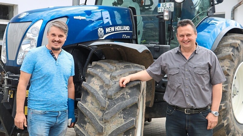 Stefan Adam (l. ) und Andreas Fischer sind die beiden Beiräte aus der Oberpfalz des neu gegründeten Vereins "Landwirtschaft verbindet Bayern".