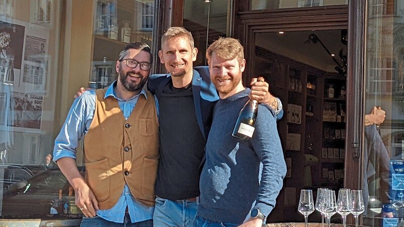 Das Gründerteam der Genuss-Apotheke Regensburg: (v. l. ) Timm Werner, Thomas Winter und Michael Rehfisch