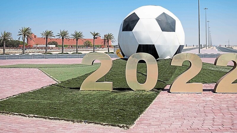 Am Sonntag startet die wohl umstrittenste Fußball-WM in Katar.