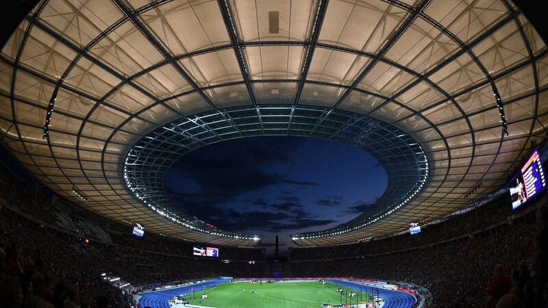 Das Exekutivkomitee der UEFA hat entschieden: Das EM-Finale 2024 findet im Berliner Olympiastadion statt.