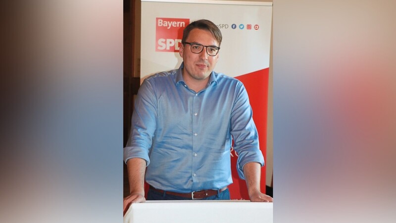 Der im Amt bestätigte Unterbezirksvorsitzende Sebastian Koch forderte eigene Ansätze der SPD in der Umweltpolitik, anstatt den Grünen das Feld zu überlassen.