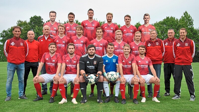 Die erste Mannschaft des FC Künzing belegt derzeit den sechsten Platz in der Bezirksliga Ost.