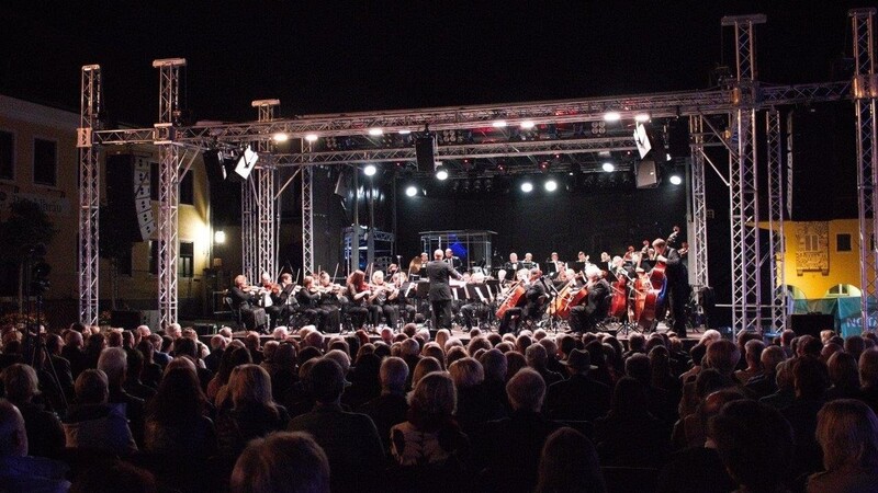 Das Kammerorchester beim Open-Air 2017.