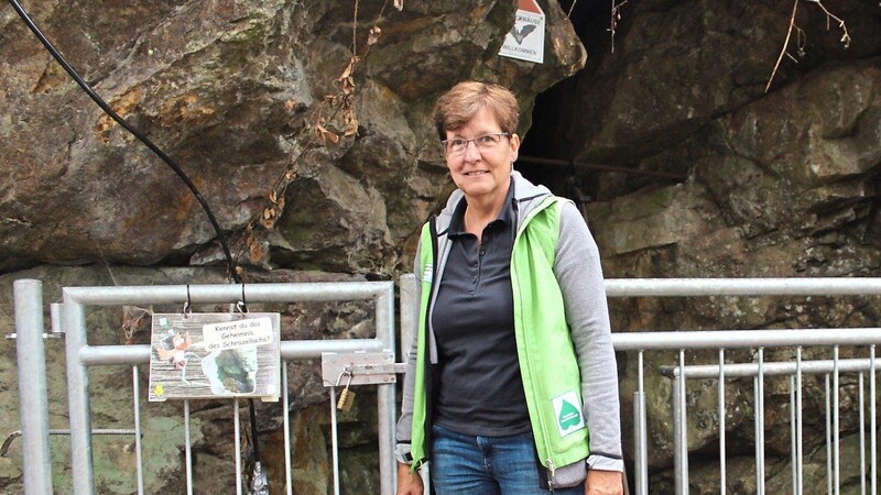 Anette Lafaire kennt sich aus - am Bleschenberg und im Naturpark.