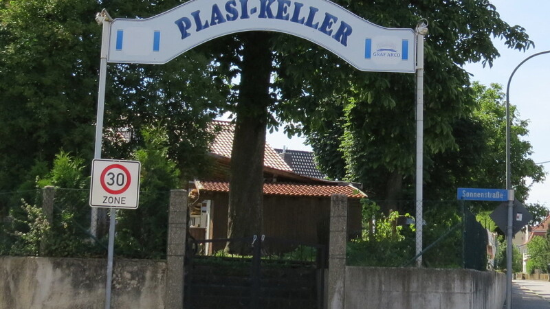 Auch der letzte "Sommerkeller" Geiselhörings, die ehemalige Gaststätte "Plasi-Keller" in der Bahnhofstraße, wird mittlerweile anders genutzt.