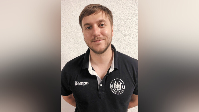 HOCHKARÄTER: Bernhard Karg besitzt den Trainer-A-Schein und damit sogar die Lizenz für die Handball-Bundesliga. Als neuer Chefcoach der TG Mipa Landshut will der 32-jährige Münchner seine junge Truppe in der Bayernliga möglichst weit nach oben bringen.