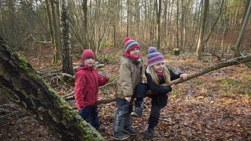 Auf spielende Kinder im Waldkindergarten Aiglsbach wird man nach derzeitiger Lage der Dinge wohl vergeblich warten.