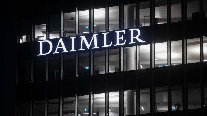 Daimler-Vorstand Ola Källenius hatte den Sparkurs bereits angekündigt, nun bestätigt der Autobauer die Streichung von weltweit Tausenden Stellen.