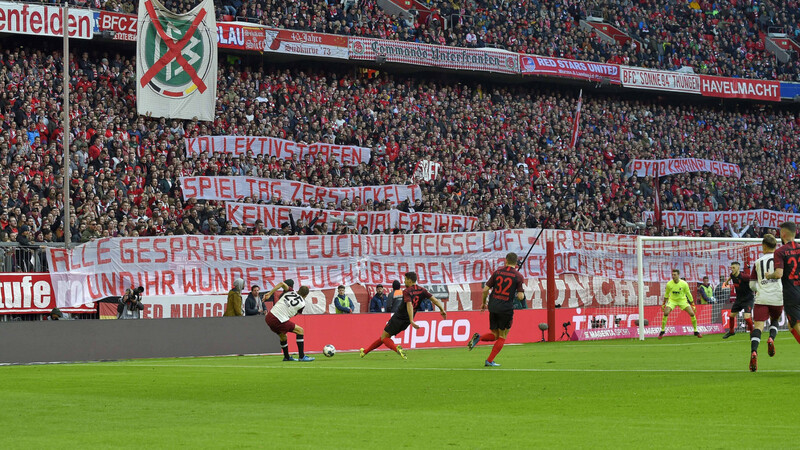 Hass-Objekt DFB: Die Fans fassen alle Kritikpunkte zusammen.