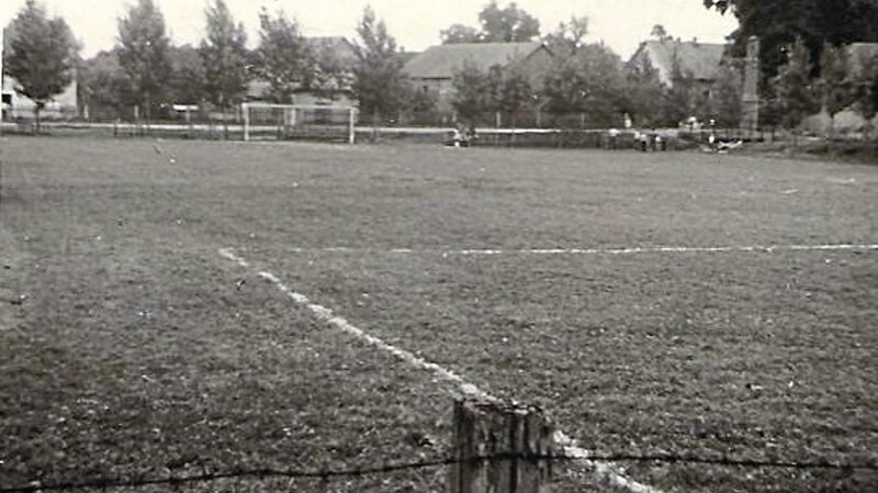 Der Fußballplatz des TV Geisling im Jahr 1960.