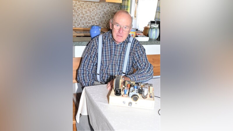 Vor genau 65 Jahren machte der nunmehr 81-jährige Elektromeister Rudi Zink als "Schwarzsender" von sich reden.