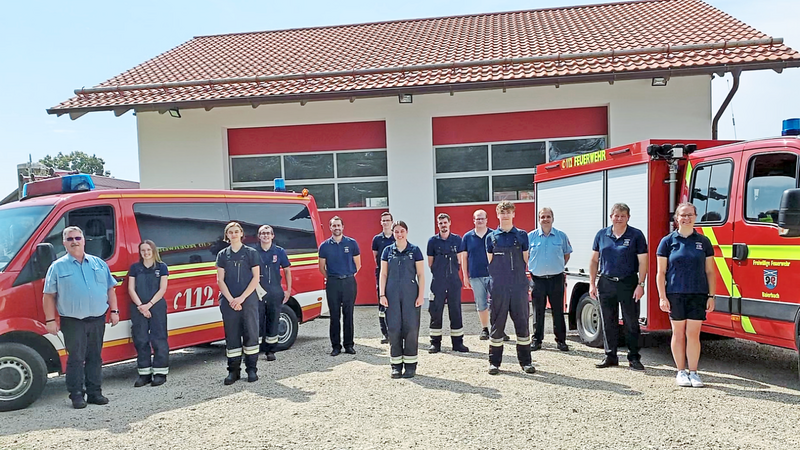 Sieben Teilnehmer der Feuerwehr Baierbach legten die Basismodulprüfung erfolgreich ab.