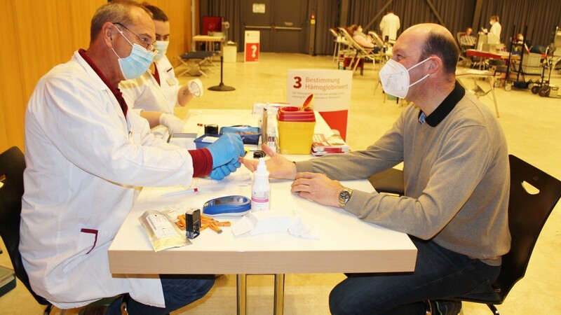 Jüngst hat ein Blutspendetag im HDG stattgefunden (Bild). Ob dort auch wieder Corona-Test- und -Impfmöglichkeiten kommen werden, ist noch unklar.