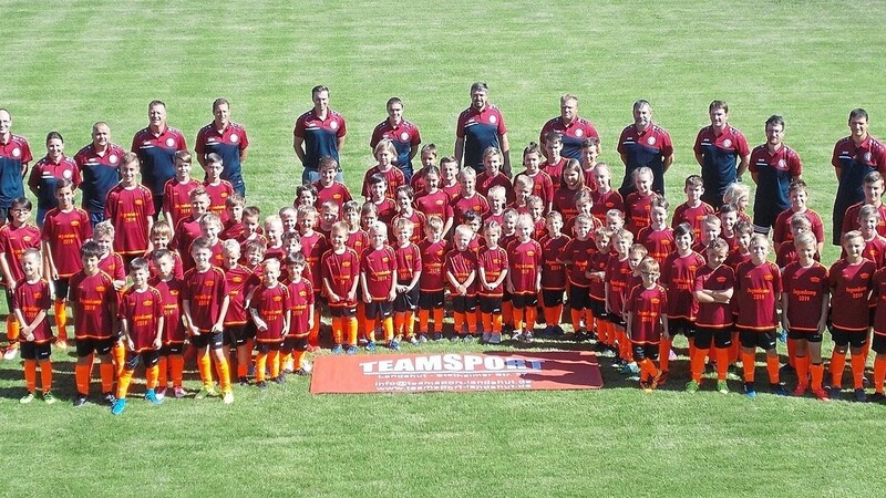 Insgesamt 95 Kinder und 15 Trainer beteiligten sich heuer am Juniorencamp des TSV Bayerbach.