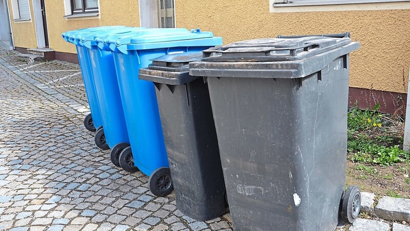 Die Müllabfuhr im Landkreis Kelheim wird teurer. Wie hoch die Gebührenerhöhung tatsächlich ausfallen wird, steht allerdings noch nicht fest.