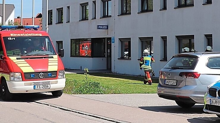 Die Moosburger Feuerwehr musste am Donnerstag zur Polizei ausrücken.