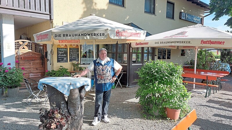 18 Jahre lang führte Manfred Birkhammer mit seiner Frau das "Ankerstüberl" an der Donaupromenade. Im Herbst schließt die Traditionsgaststätte - das Areal wurde bereits 2018 ans Wasserwirtschaftsamt Deggendorf verkauft und wird voraussichtlich zur grünen Wiese.