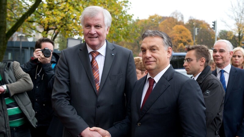 Der bayerische Ministerpräsident Horst Seehofer reist am Freitag für ein Treffen mit Viktor Orban nach Ungarn.
