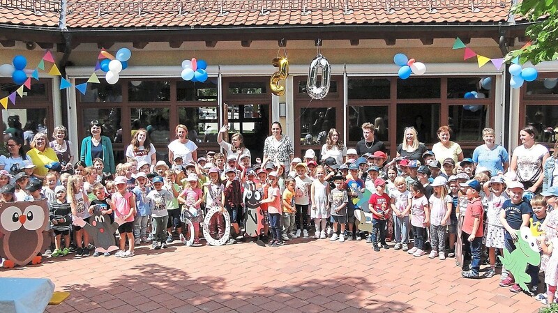 Im Kindergarten "Gänseblümchen" wurde das 50-jährige Jubiläum gefeiert.