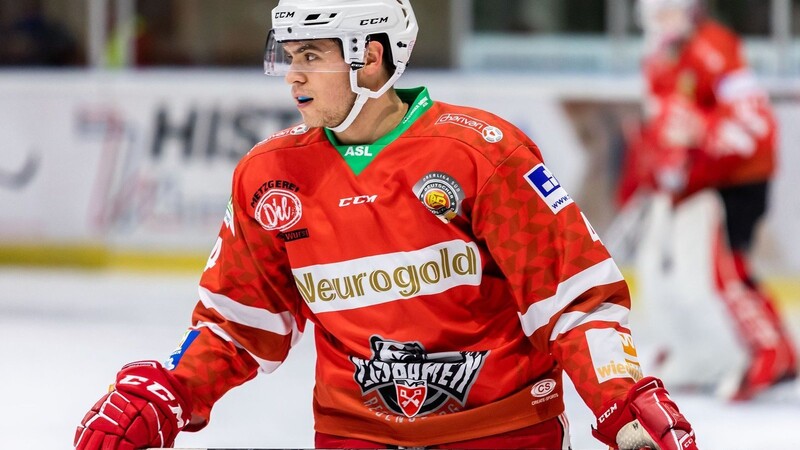 Mit 23 Jahren beendet Philipp Vogel seine Eishockey-Karriere beim Oberligisten Eisbären Regensburg.