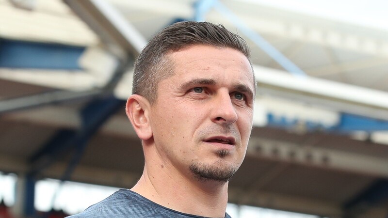 Jahn-Trainer Mersad Selimbegovic.
