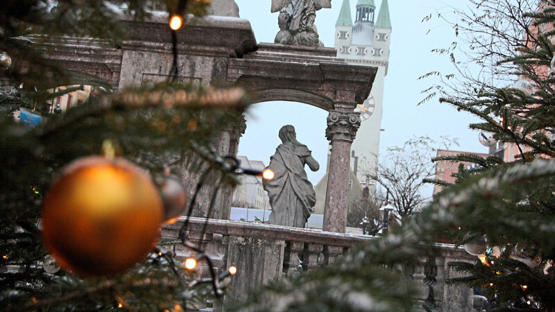 Nicht nur die Stimmung auf dem Stadtplatz wird heuer während der Adventszeit eine andere sein. Denn neben dem Christkindlmarkt entfallen auch die meisten Weihnachtsfeiern.