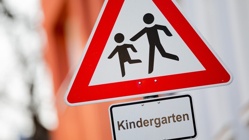 Straubing könnte noch 74 Betreuungsplätze für Kinder vergeben, es fehlt aber am nötigen Personal.
