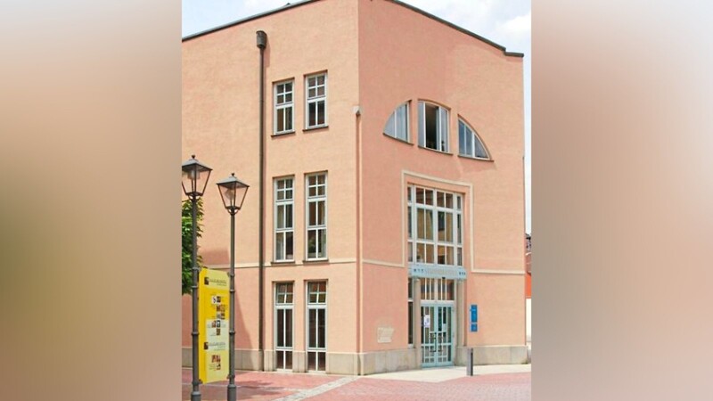 Die Deggendorfer Stadtbibliothek bietet viele Online-Angebote.